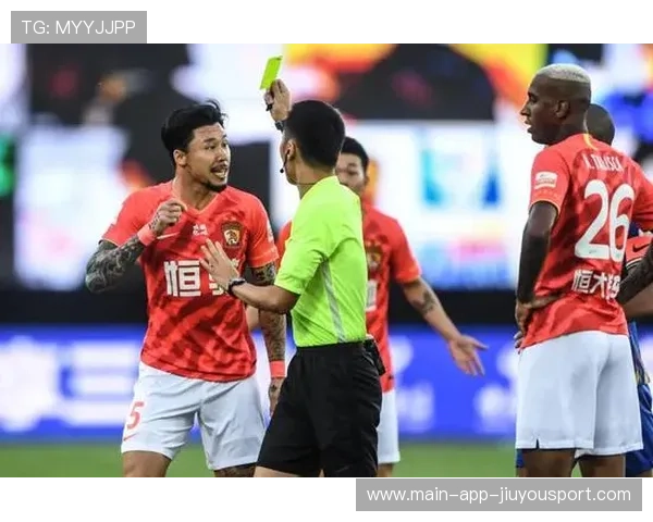 河南队扣除6分处罚生效，副总李玮锋带队在广州开启高强度拉练